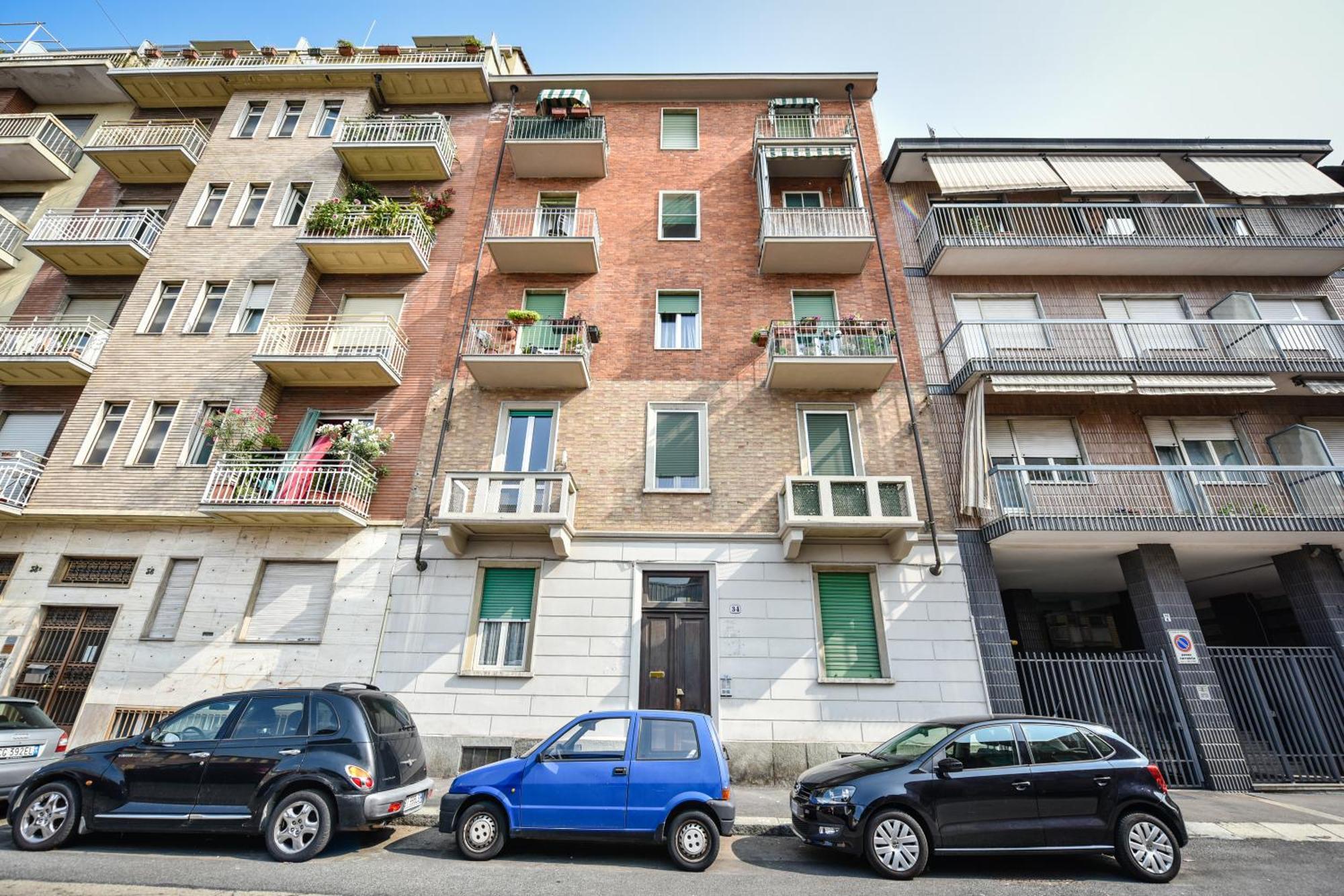 Benvenuti Casa Leo - Elegante Appartamento Τορίνο Εξωτερικό φωτογραφία