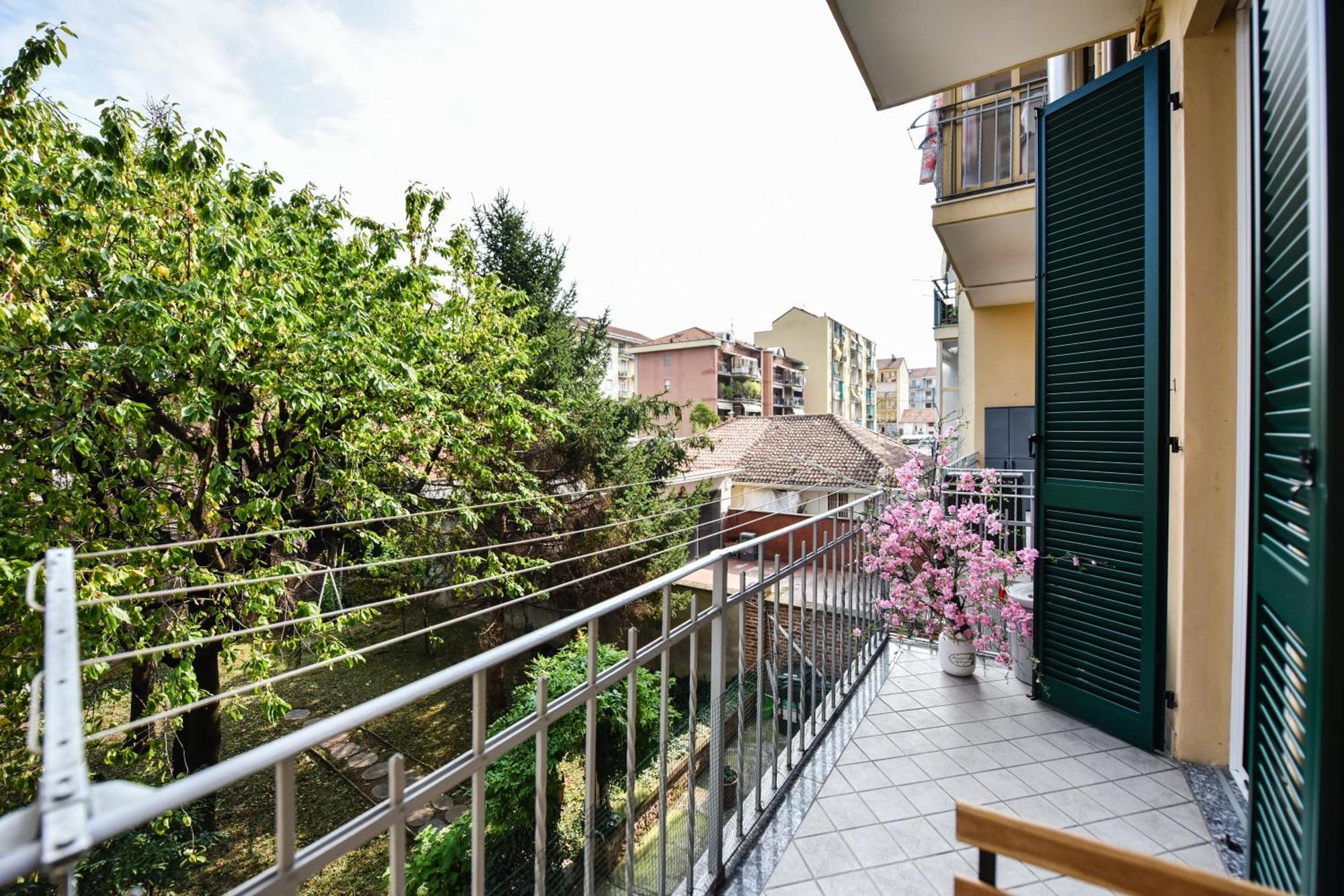 Benvenuti Casa Leo - Elegante Appartamento Τορίνο Εξωτερικό φωτογραφία